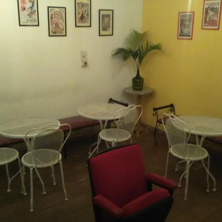 אסונסיון Black Cat Hostel מראה חיצוני תמונה