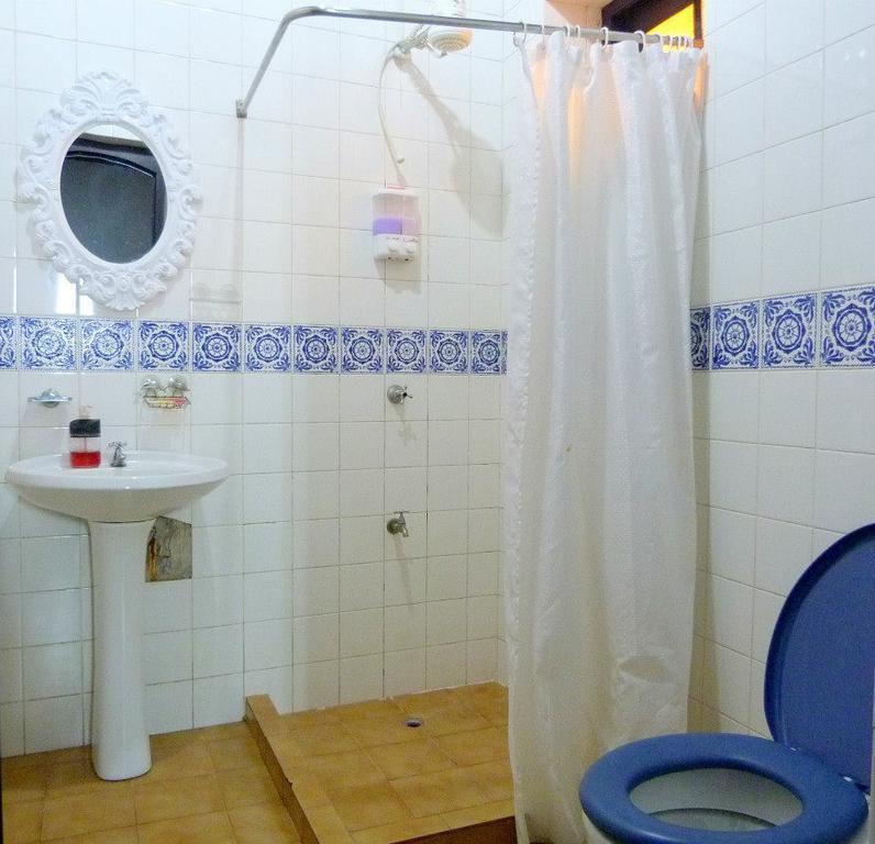 אסונסיון Black Cat Hostel מראה חיצוני תמונה