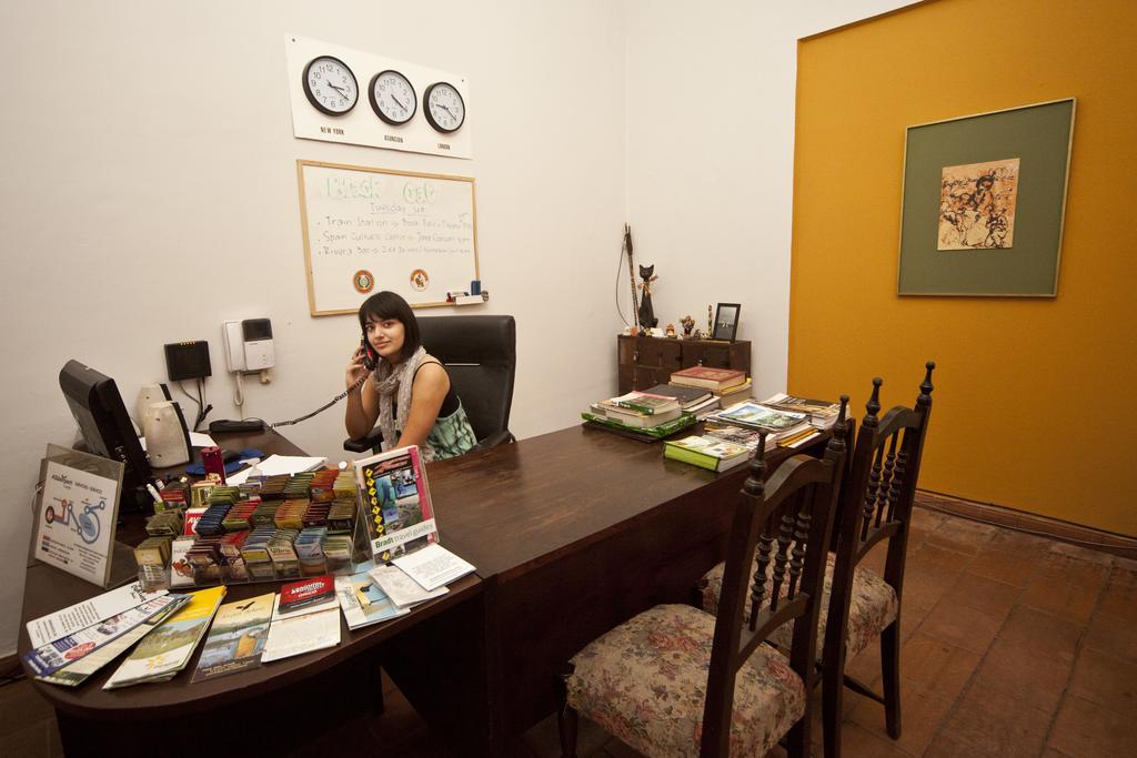 אסונסיון Black Cat Hostel מראה חיצוני תמונה