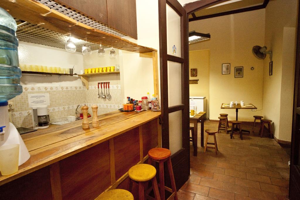 אסונסיון Black Cat Hostel מראה חיצוני תמונה