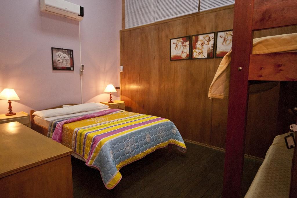 אסונסיון Black Cat Hostel מראה חיצוני תמונה