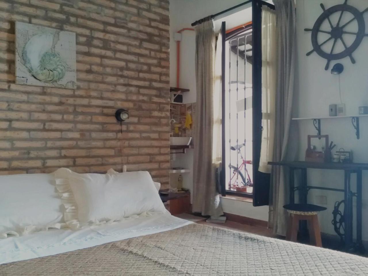 אסונסיון Black Cat Hostel מראה חיצוני תמונה